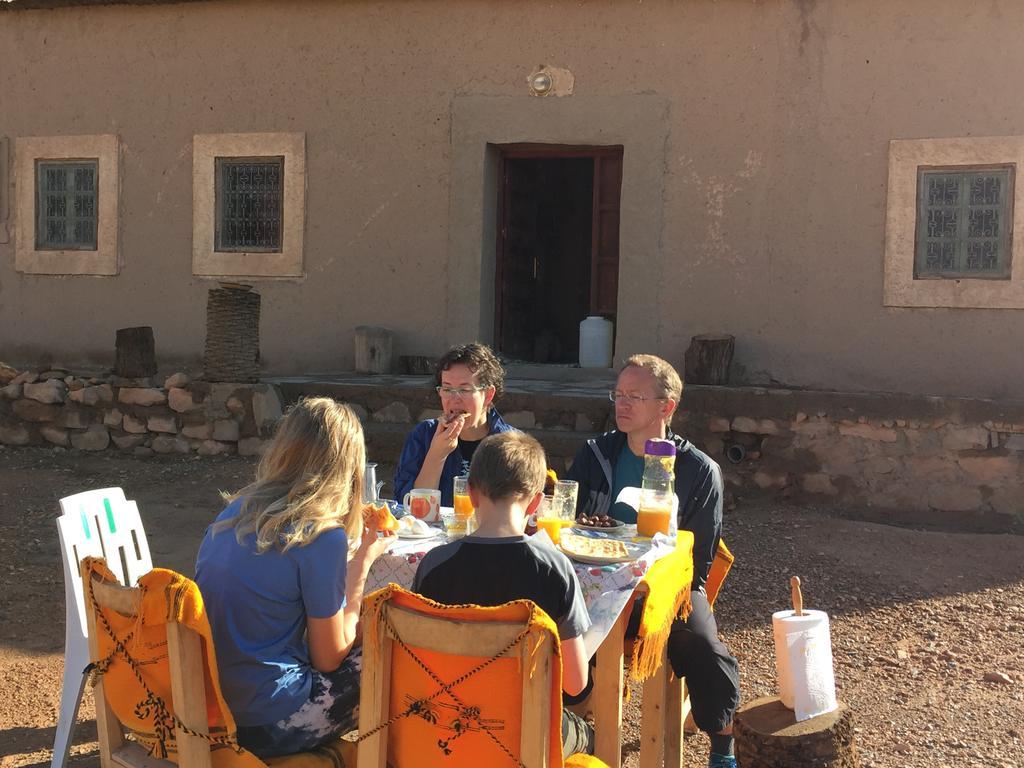Gite D'Etape Traditionnel Berbere Ifri Zewnętrze zdjęcie