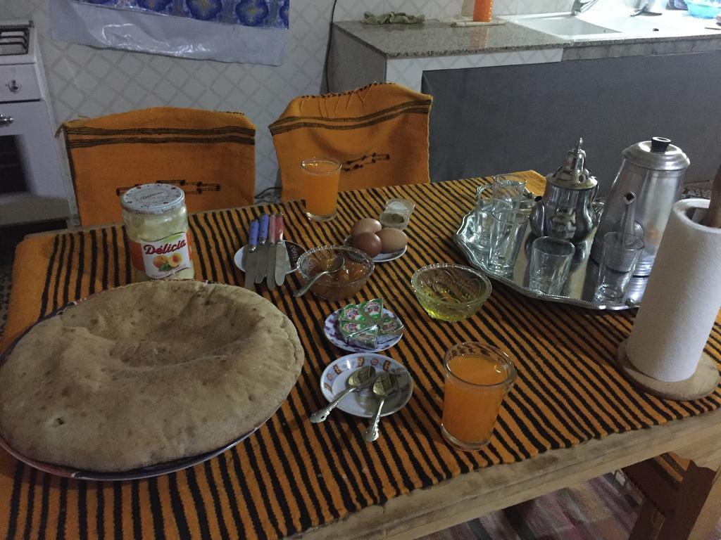 Gite D'Etape Traditionnel Berbere Ifri Zewnętrze zdjęcie